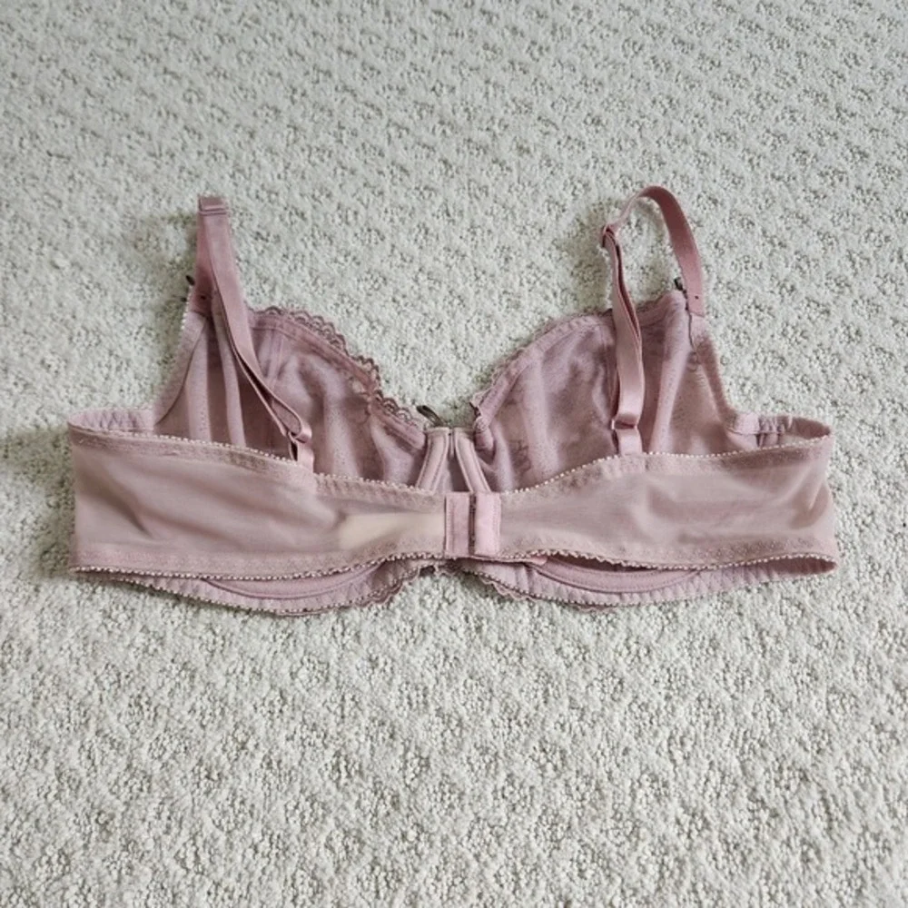 Pink Lace Trim Unlined‎ Underwire Bra Size 42D